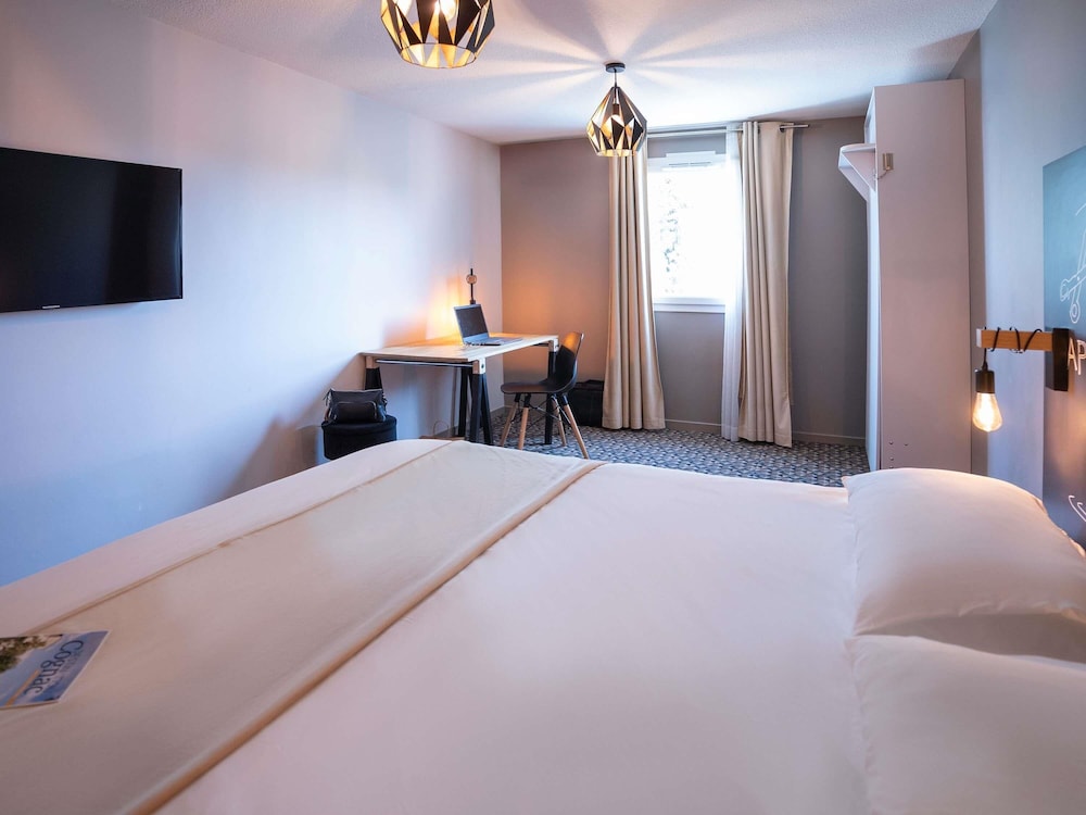 Ibis Styles Cognac 18/50