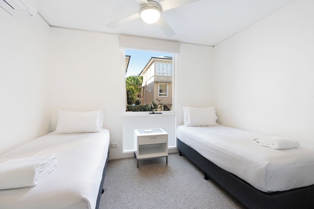 The Hastings Beach Houses 24/77