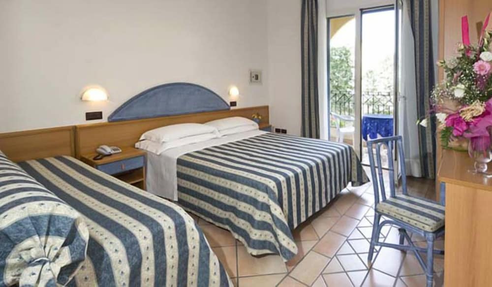 Hotel Vanni 7/39
