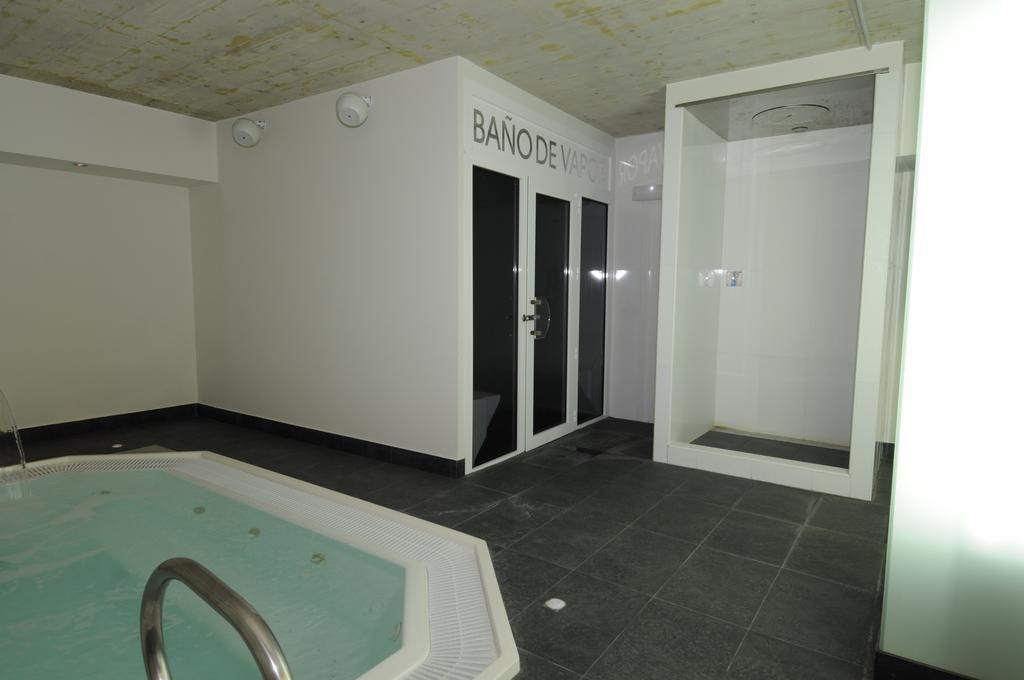 Hotel Alameda Centro 12/21