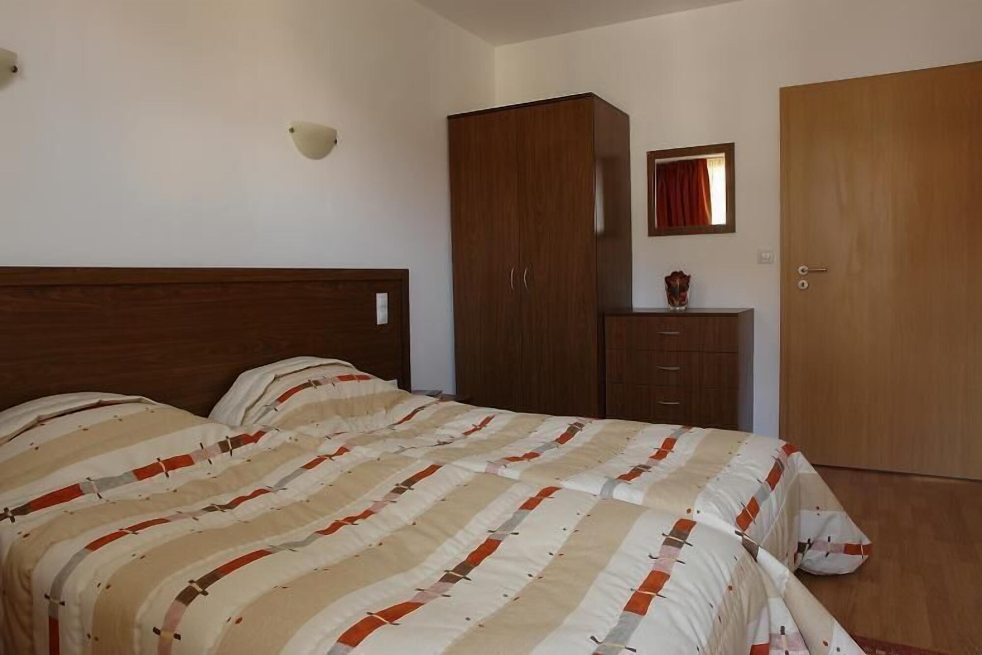 2 BEDROOMS, APARTMENT, BALCONY