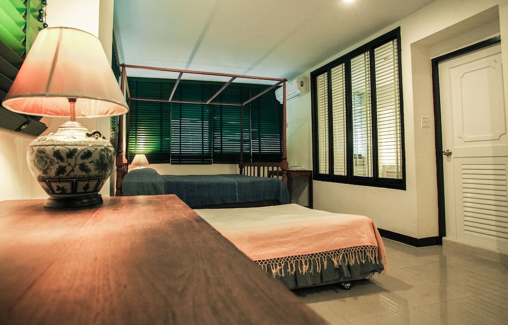 Best House Bangkok 23/50