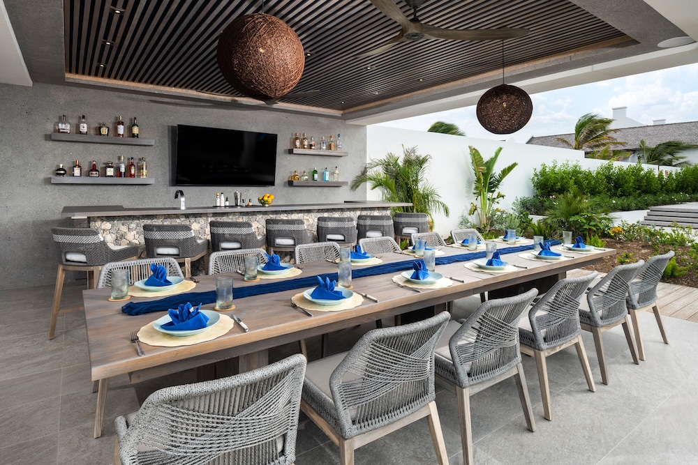 Ambergris Cay 37/48