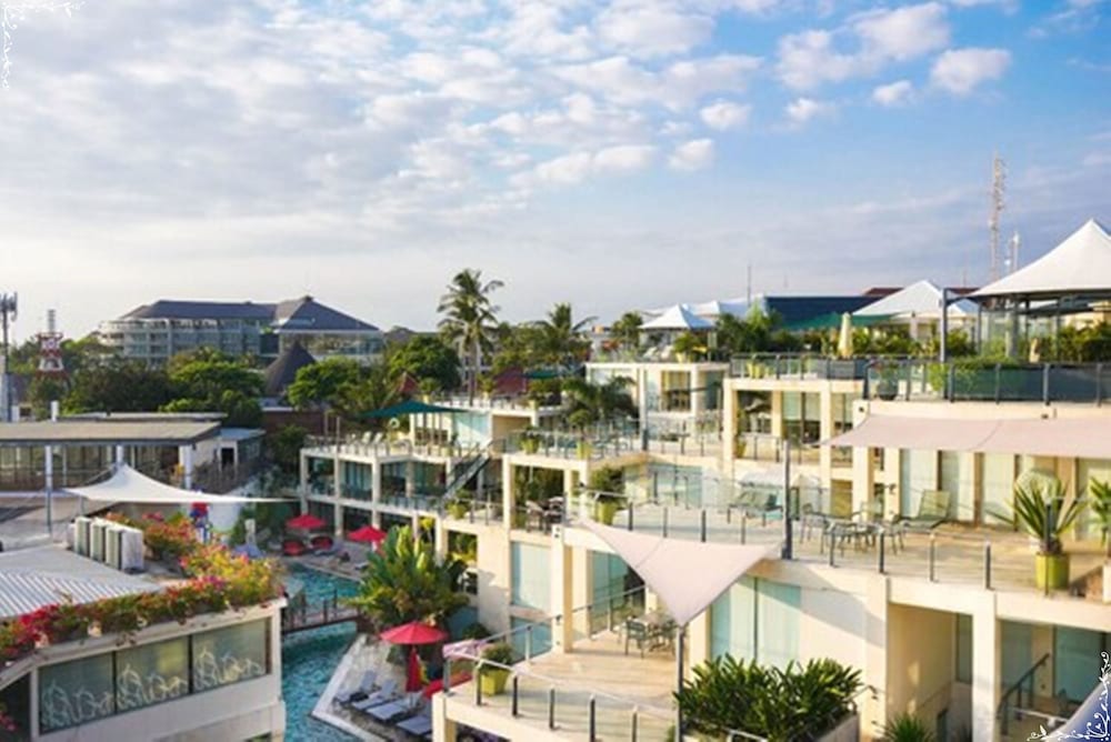 FuramaXclusive Ocean Beach Seminyak photo1