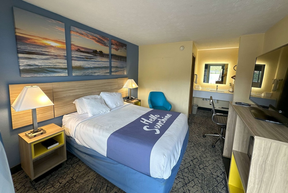 Days Inn by Wyndham Renfro Valley Mount Vernon 17/50
