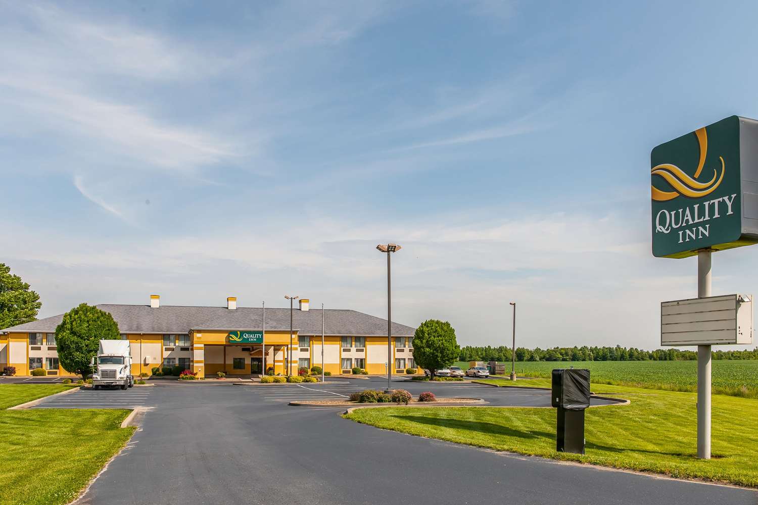 Quality Inn Lewisport 16/16