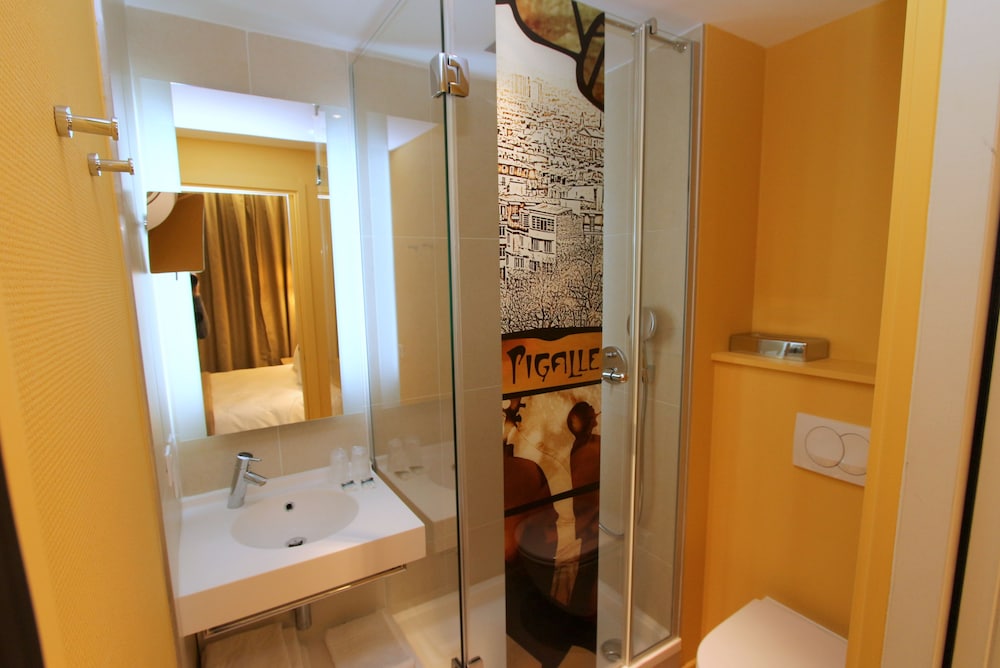 Mercure Paris Pigalle Sacre Coeur 20/67