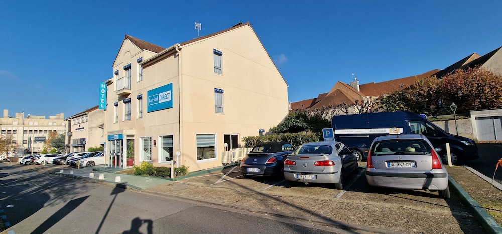 Kyriad Direct Arpajon 35/50
