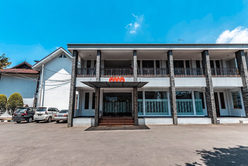OYO 686 Bunga Karang Hotel 1/46