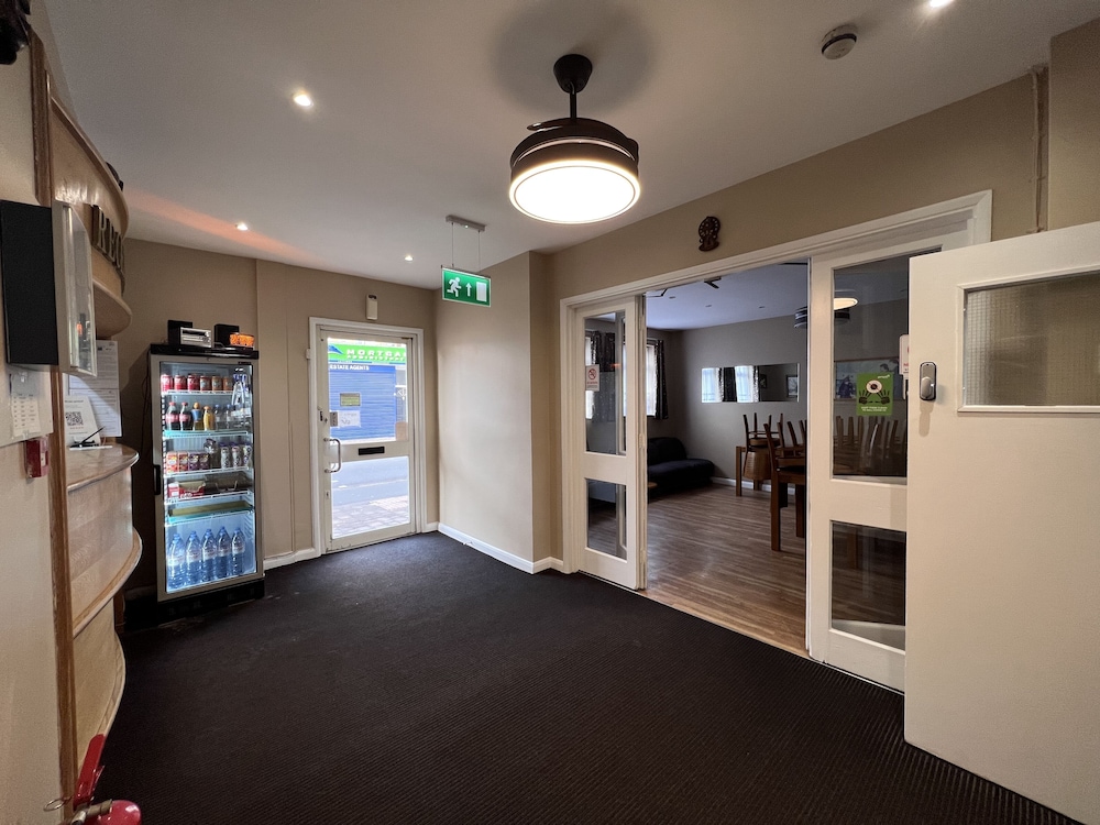 The Commongate Hotel 36/48
