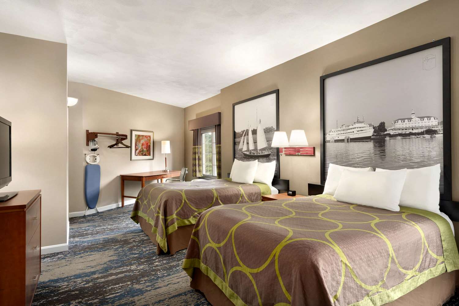Super 8 by Wyndham West Greenwich/Providence 16/47