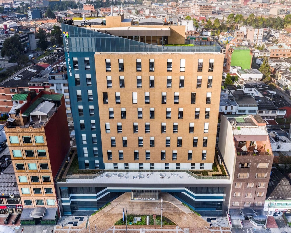 Hyatt Place Bogota Convention Center 1/50