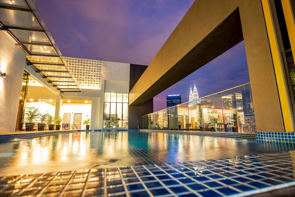 Santa Grand Signature Kuala Lumpur 21/42