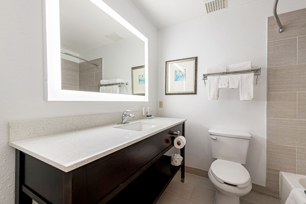SureStay by Best Western Lewisville Dallas 9/47