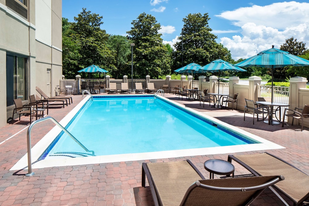 Hyatt Place Atlanta/Alpharetta/North Point Mall 35/59