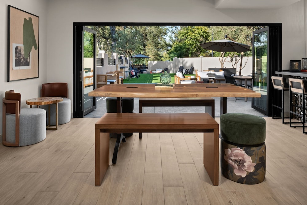 The Inelle, Oakhurst Yosemite, a Tribute Portfolio Hotel 21/46