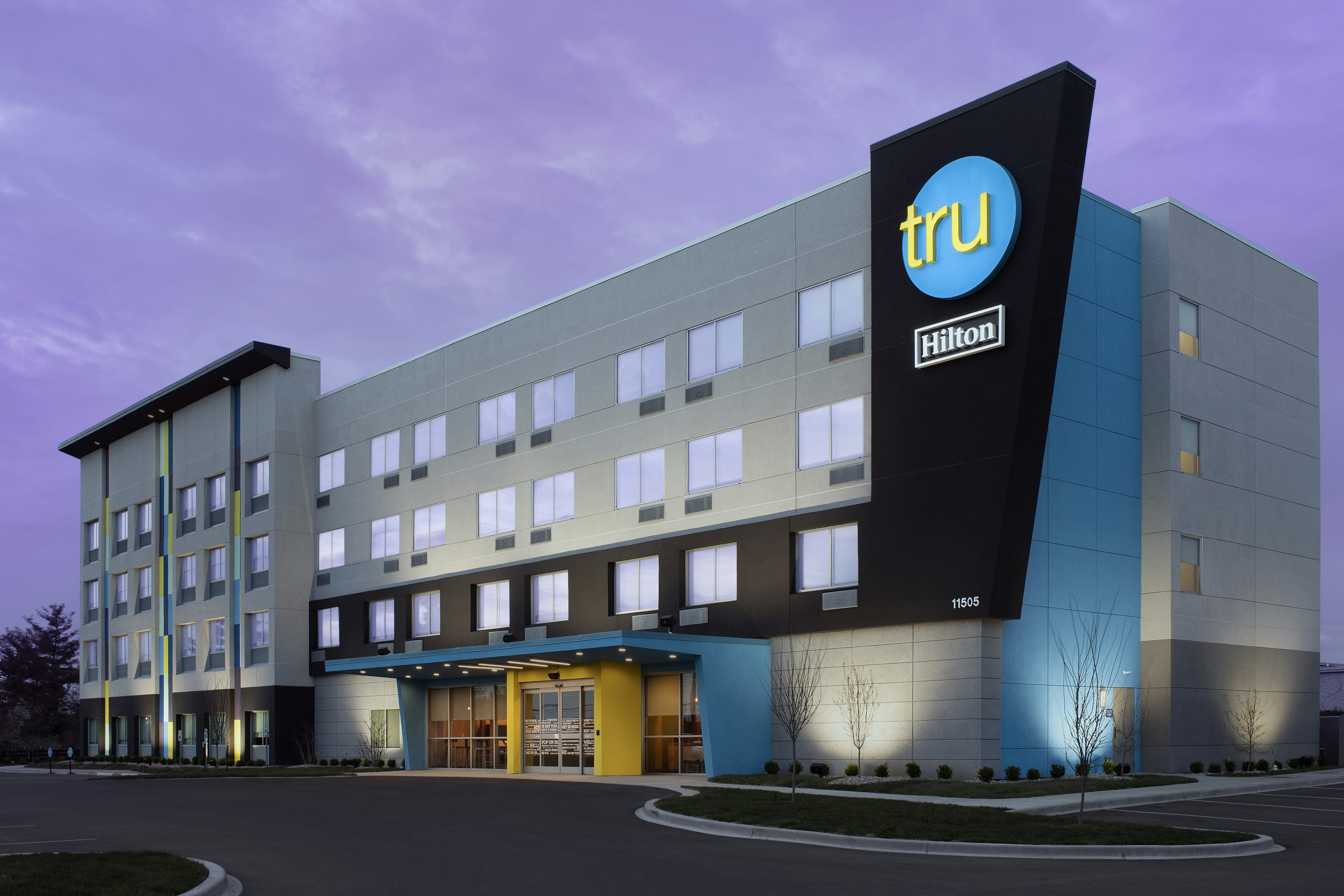 Tru by Hilton Louisville East 1/14