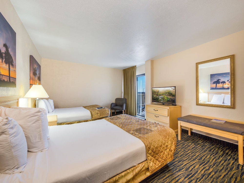 Beachside Hotel 11/60