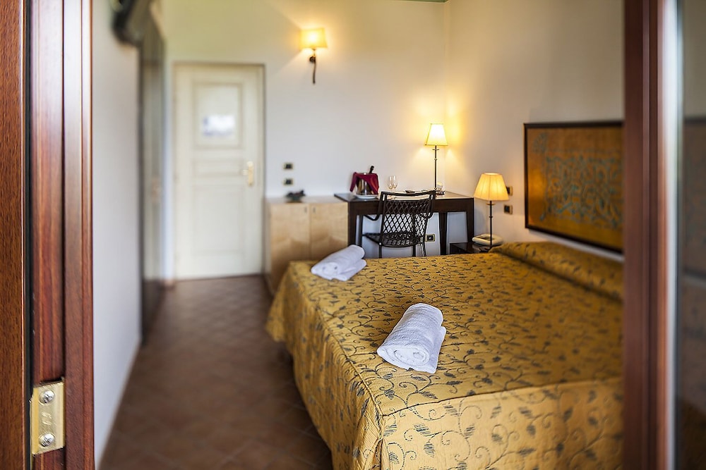 Garden Hotel Vulcano 16/72