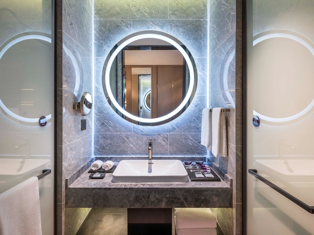 Mercure Shanghai Jiuting 21/46