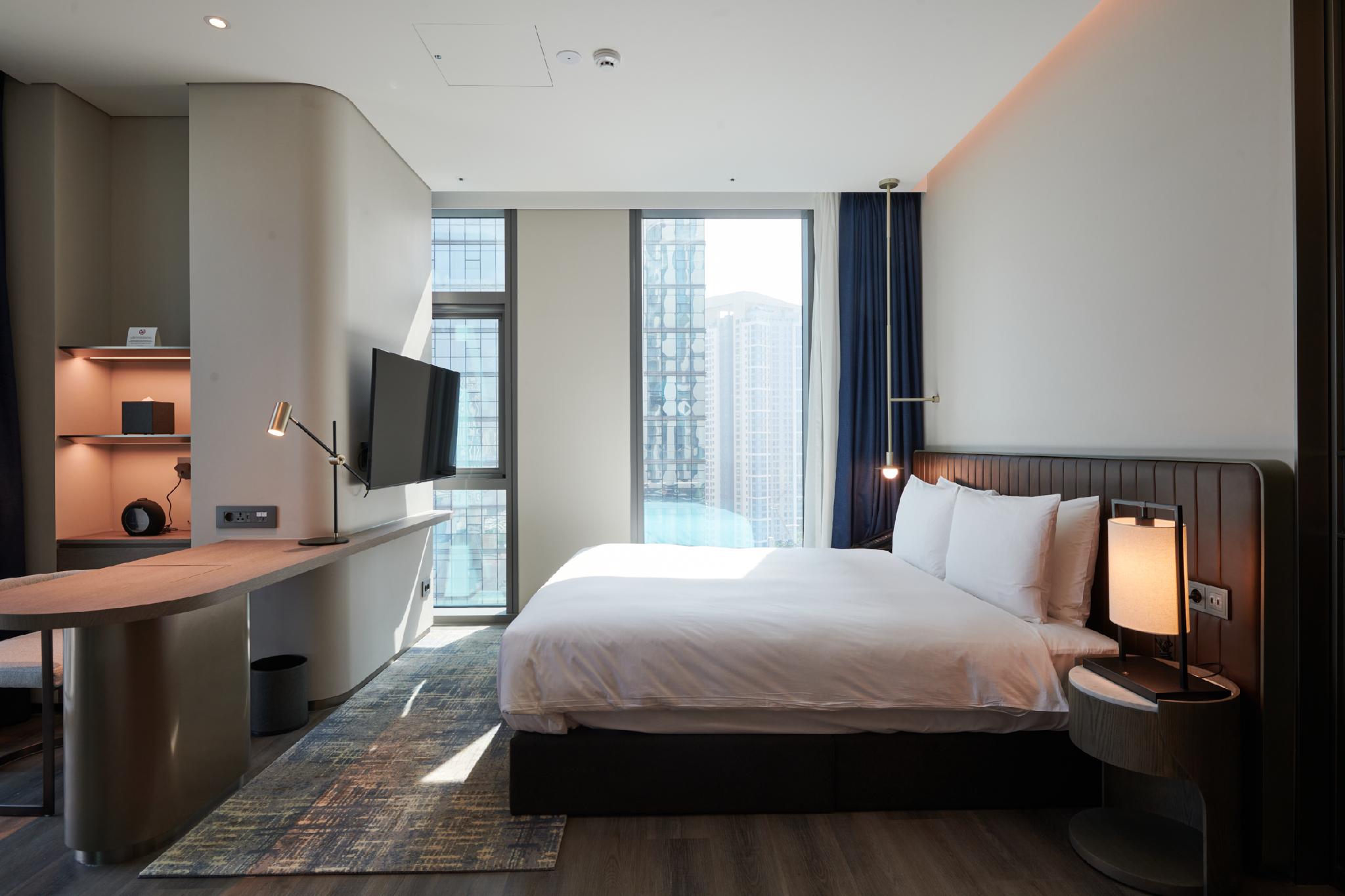 Residence, Suite