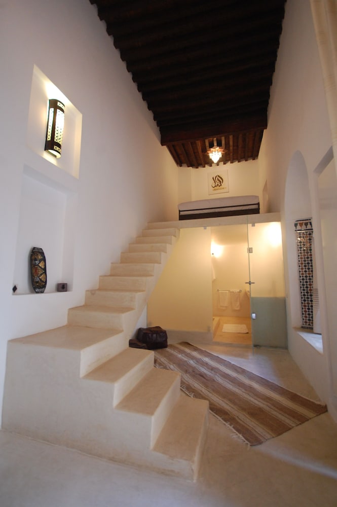 Riad El Maâti 18/66