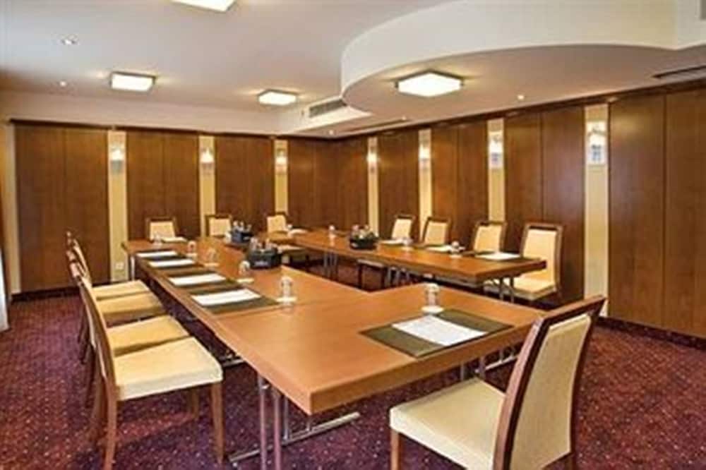 Erikson Hotel 41/43
