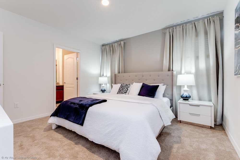 Solterra Resort 30/65