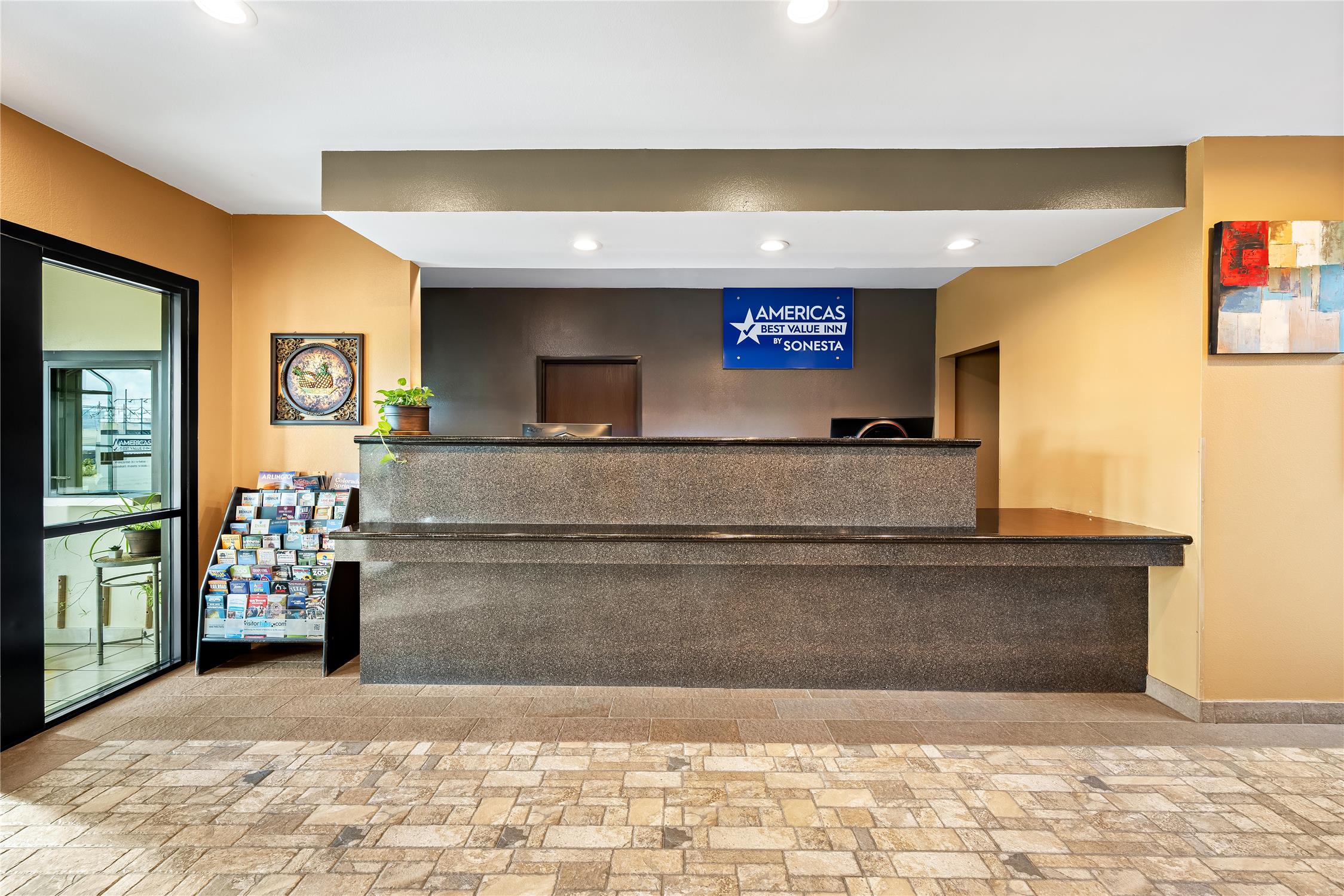 Americas Best Value Inn Somerville, TX 5/52