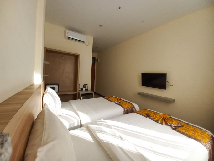 Batam Harbour Hotel 2 5/11