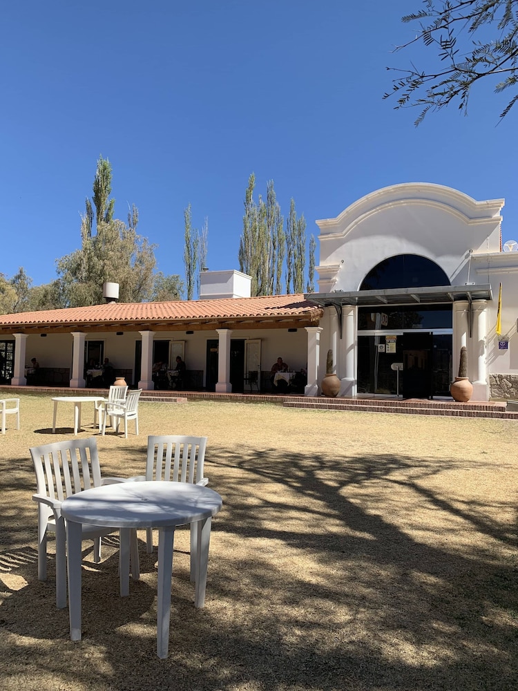 Hosteria Automovil Club Argentino Cachi 44/47