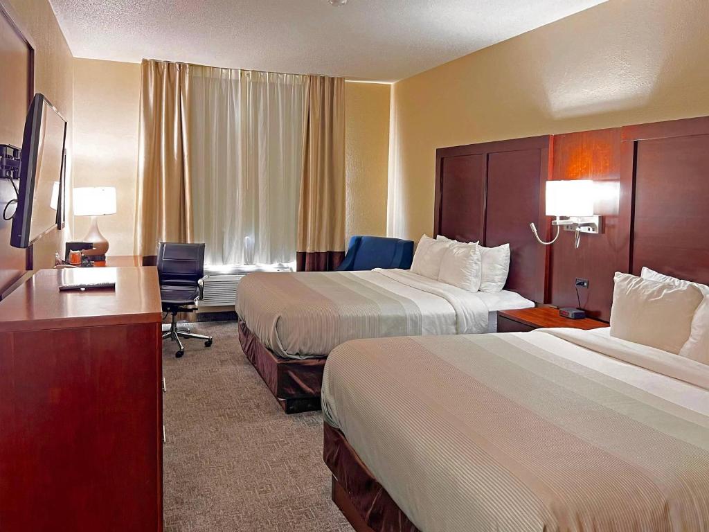 ROOM, 2 QUEEN BEDS