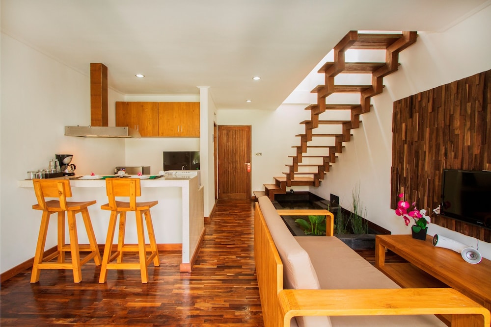 Delu Villas And Suites Seminyak 34/48