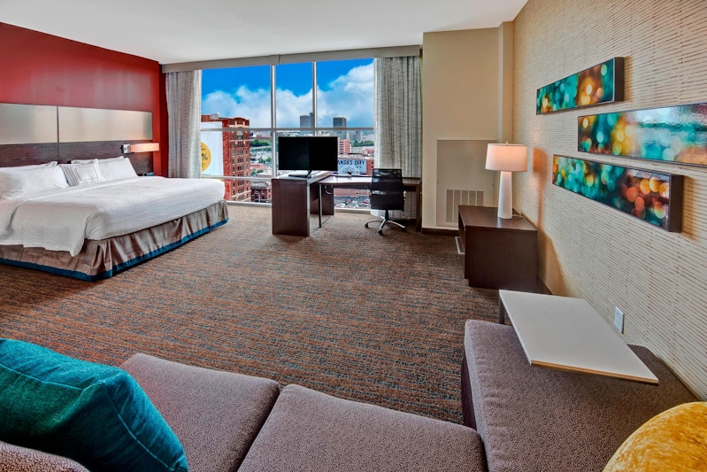 Residence Inn Kansas City Downtown Convention Center 8/45