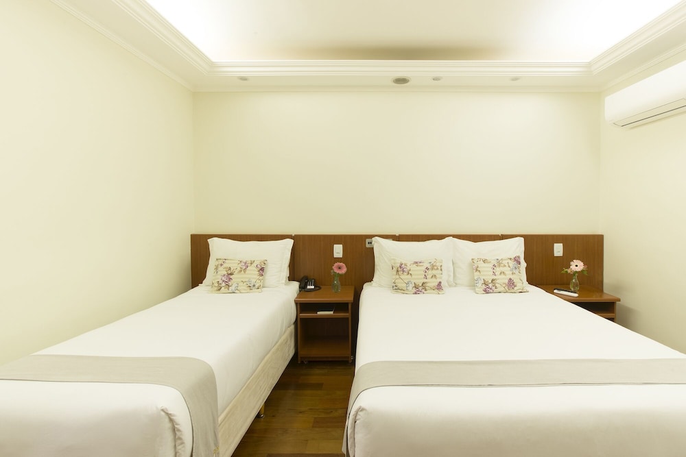 Vinhedo Plaza Hotel 31/75