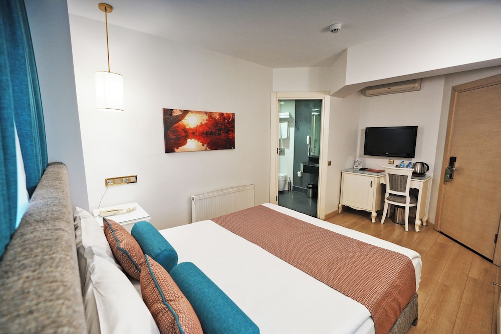 Taximtown Hotel 26/65