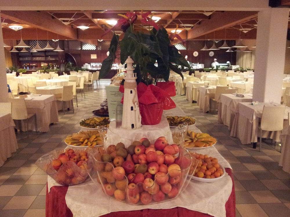 Club Hotel Dante Cervia 52/70