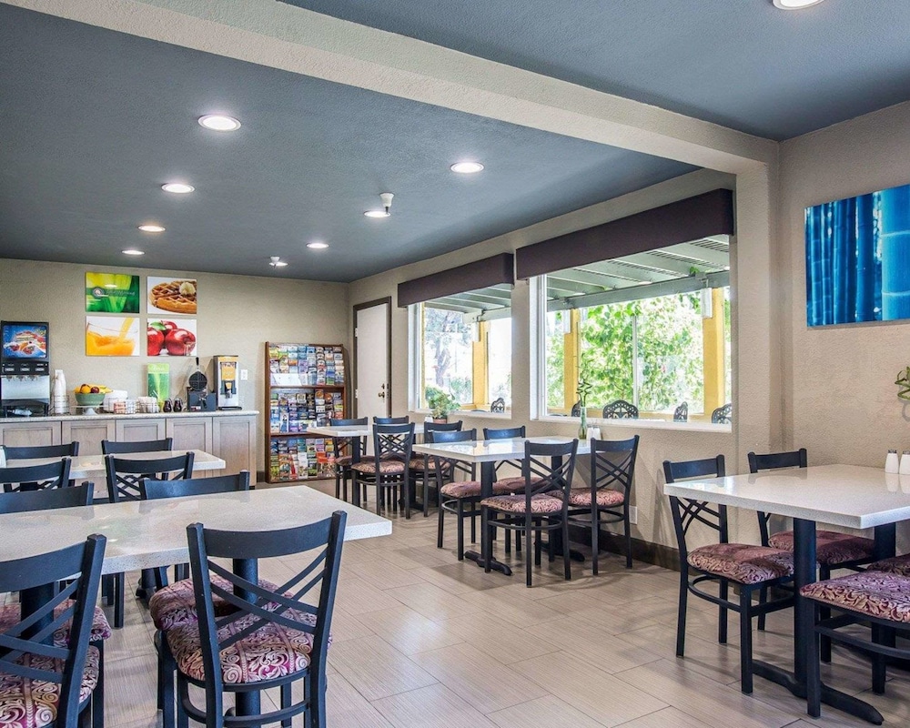 Quality Inn Ontario Airport Convention Center 38/54