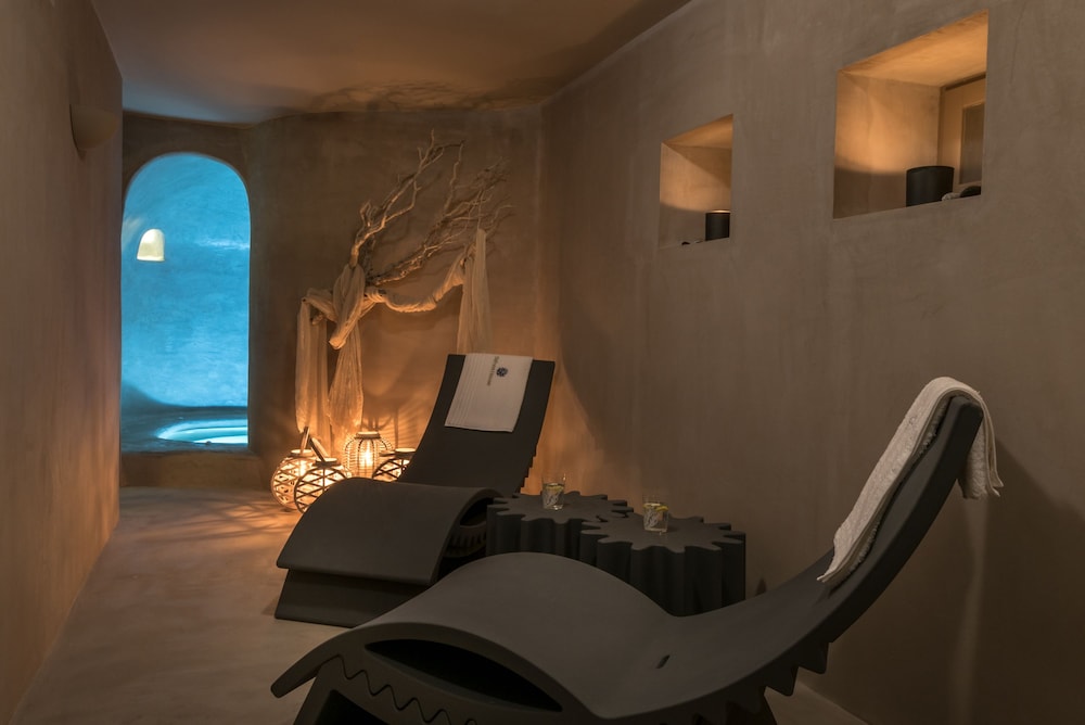 Sifnos House - Rooms & Spa 40/48