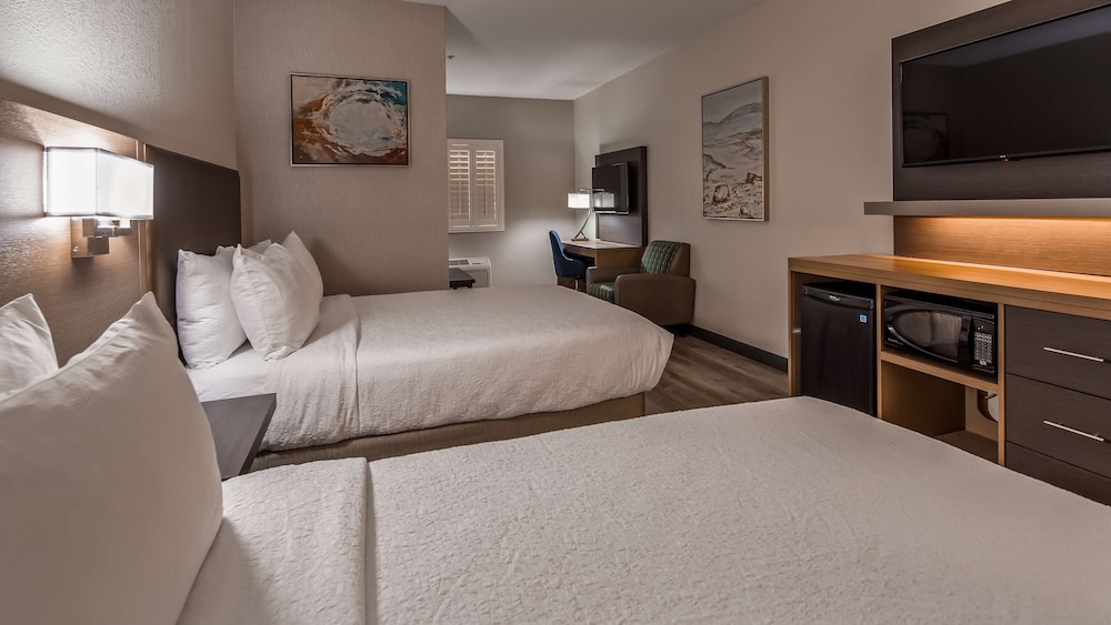 Best Western Plus Safford 12/43