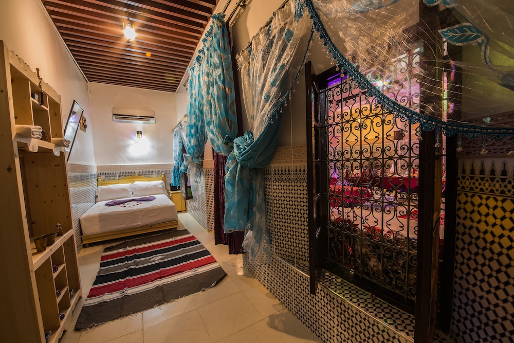 La Casa Espanyola 22/50
