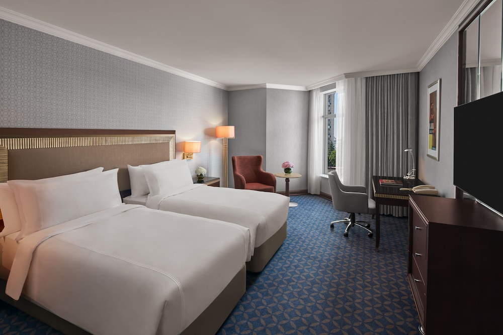 EXECUTIVE, TWIN BEDS, CITY VIEW