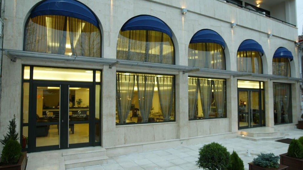 Saint George Hotel 1/21
