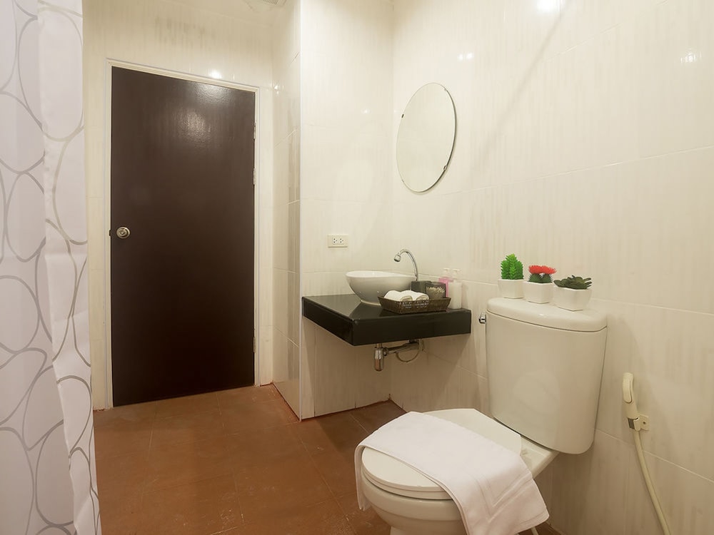 Green Leaf Hostel 38/40