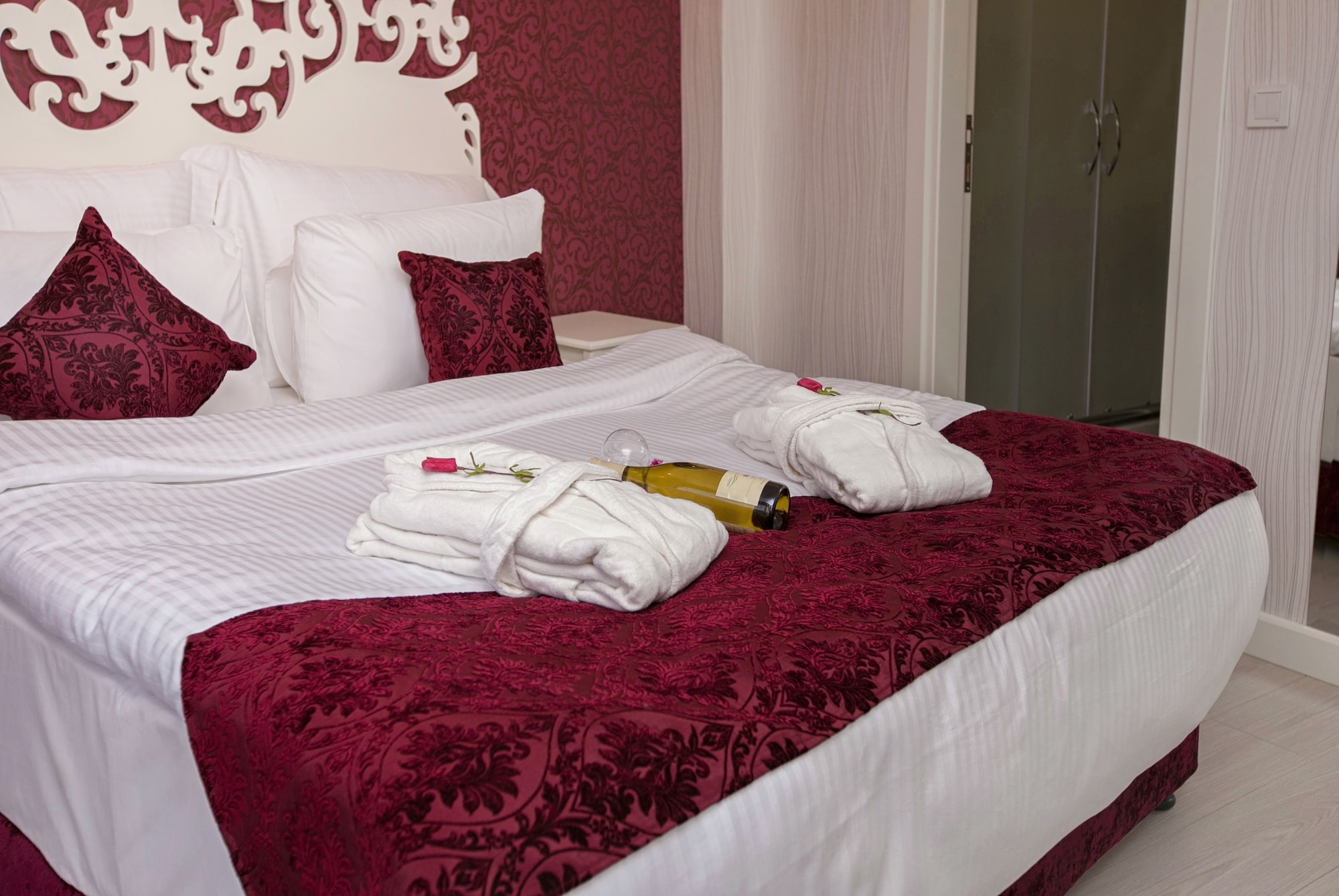 SUPERIOR, SINGLE, DOUBLE BED