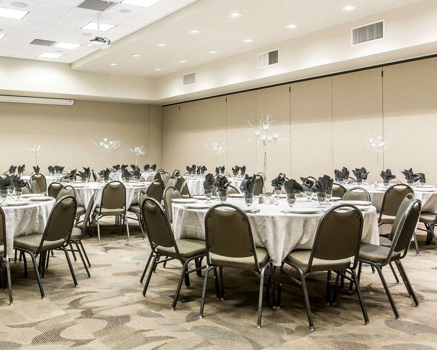 Big Horn Resort, Ascend Hotel Collection Billings, MT 44/65