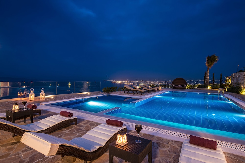 Bella Mare Villa 22/27