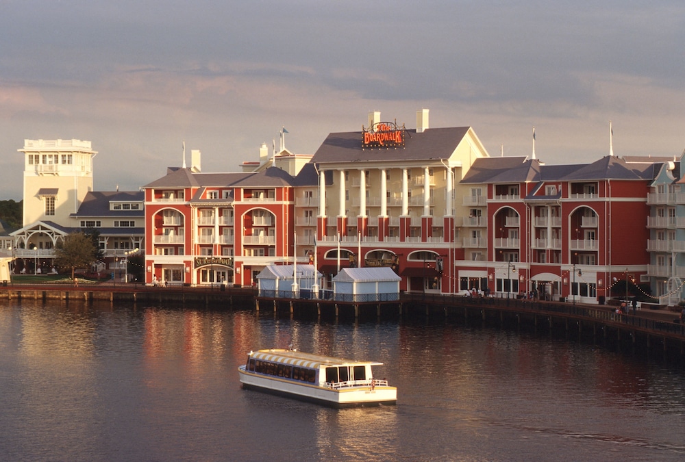 Disneys Boardwalk Inn 40/50