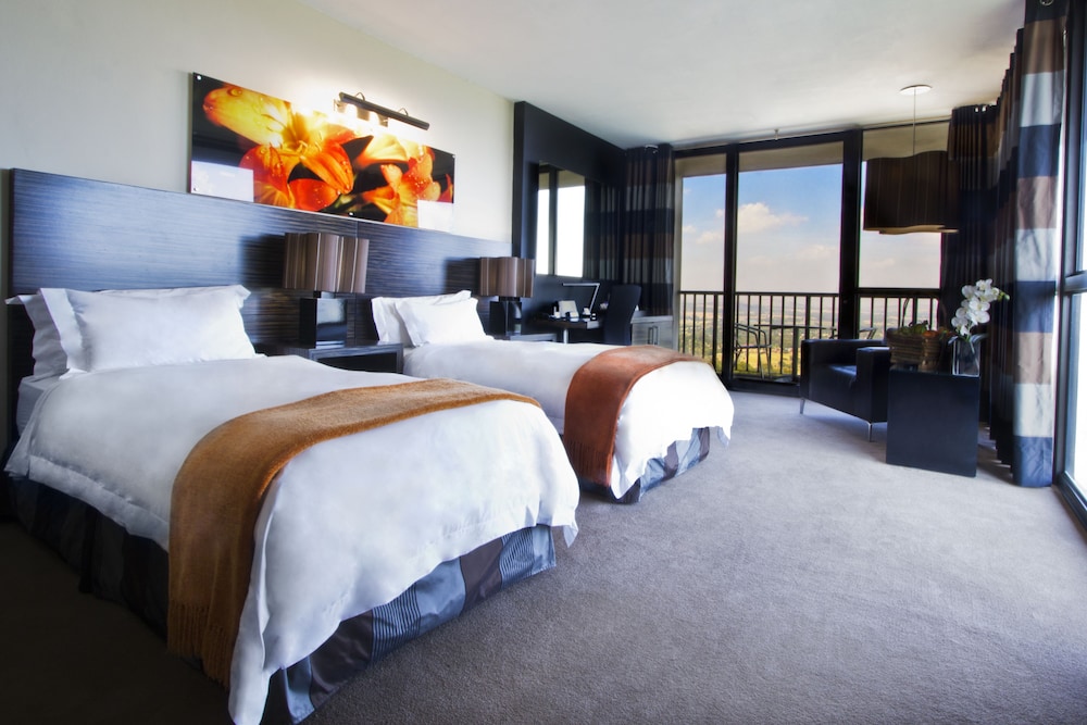Thaba Eco Hotel 12/47