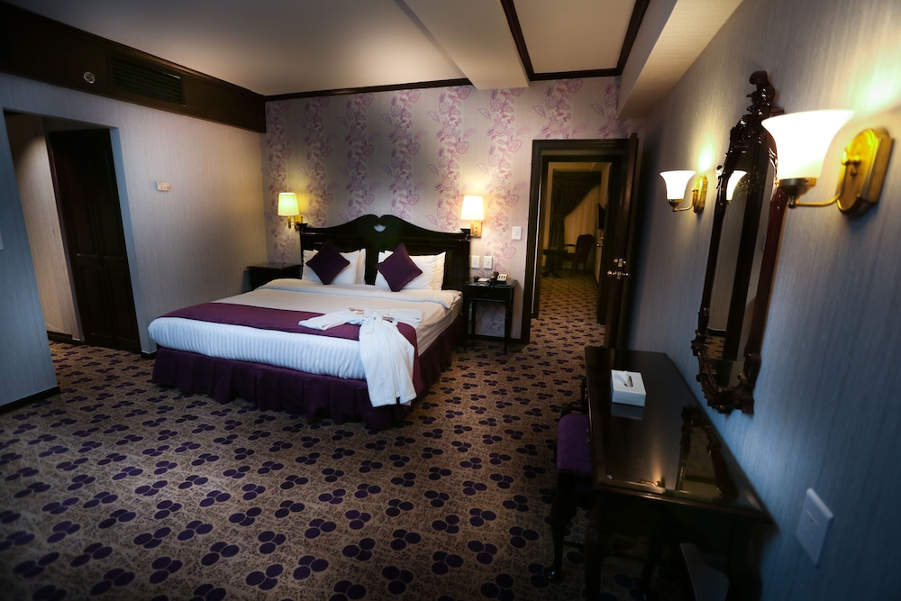 Hawthorn Suites By Wyndham Al Khobar 13/43